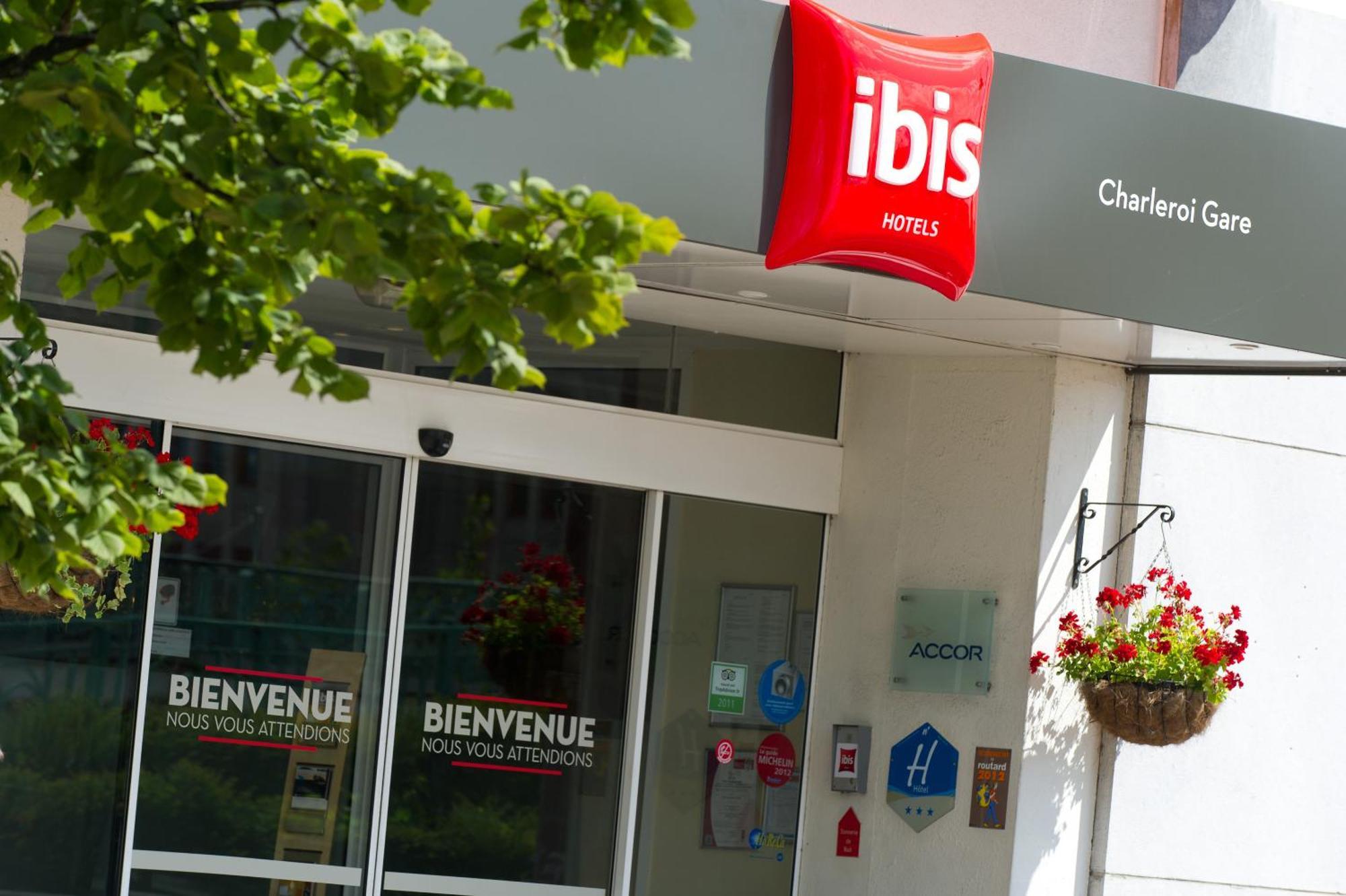 Ibis Charleroi Centre Gare Hotel Exterior photo